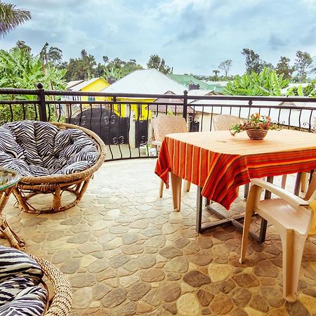Rayan Apartments & Safaris Arusha Esterno foto
